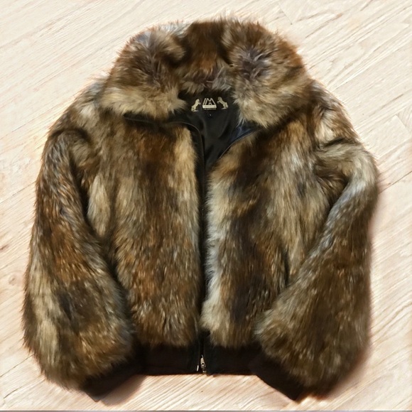 IMPOSTER Faux Fur Bomber Jacket Zip-Front Animal Friendly from Nordstrom XS & S - Picture 4 of 10